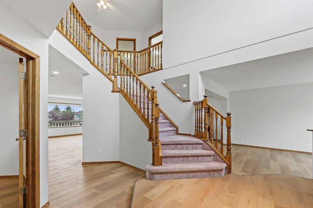 40 Edgebrook View NW