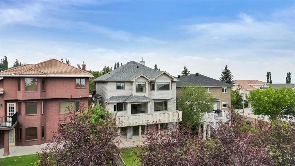 40 Edgebrook View NW