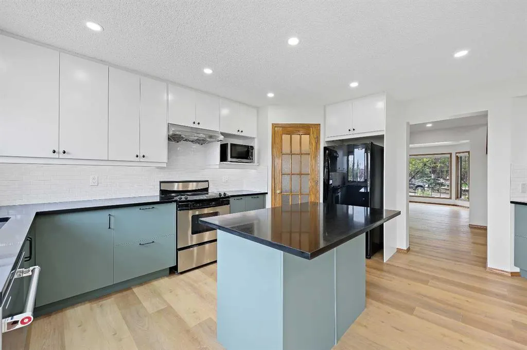 40 Edgebrook View NW