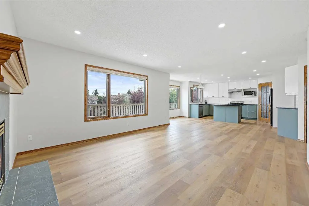 40 Edgebrook View NW
