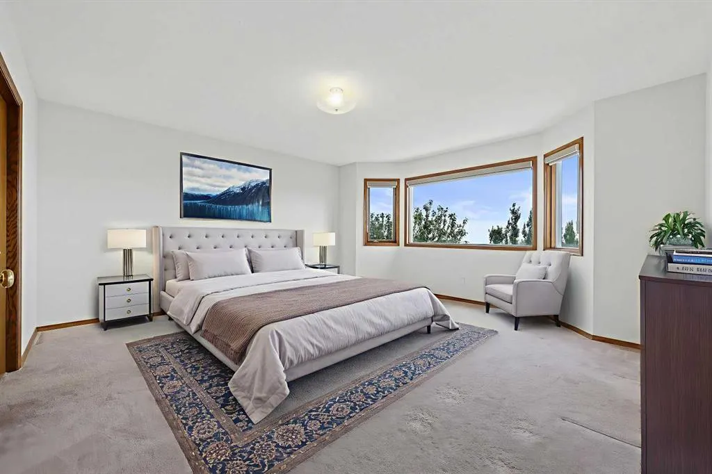 40 Edgebrook View NW