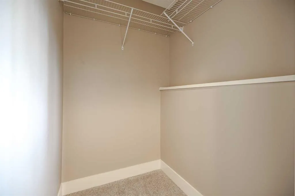 6222 31 Avenue NW, #3