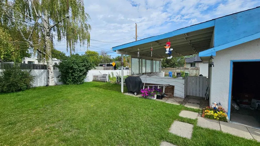 56 Winslow Crescent SW