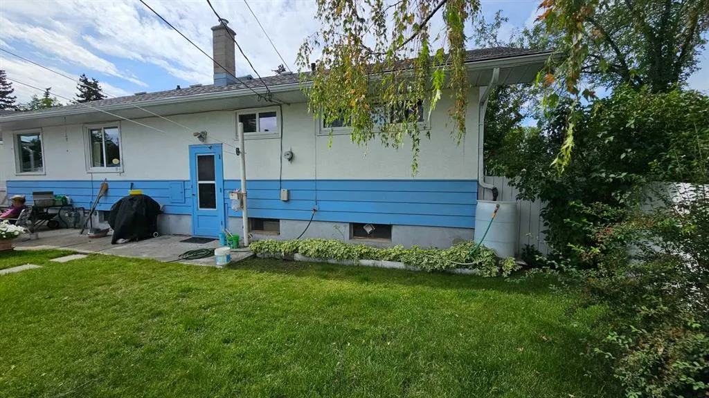 56 Winslow Crescent SW