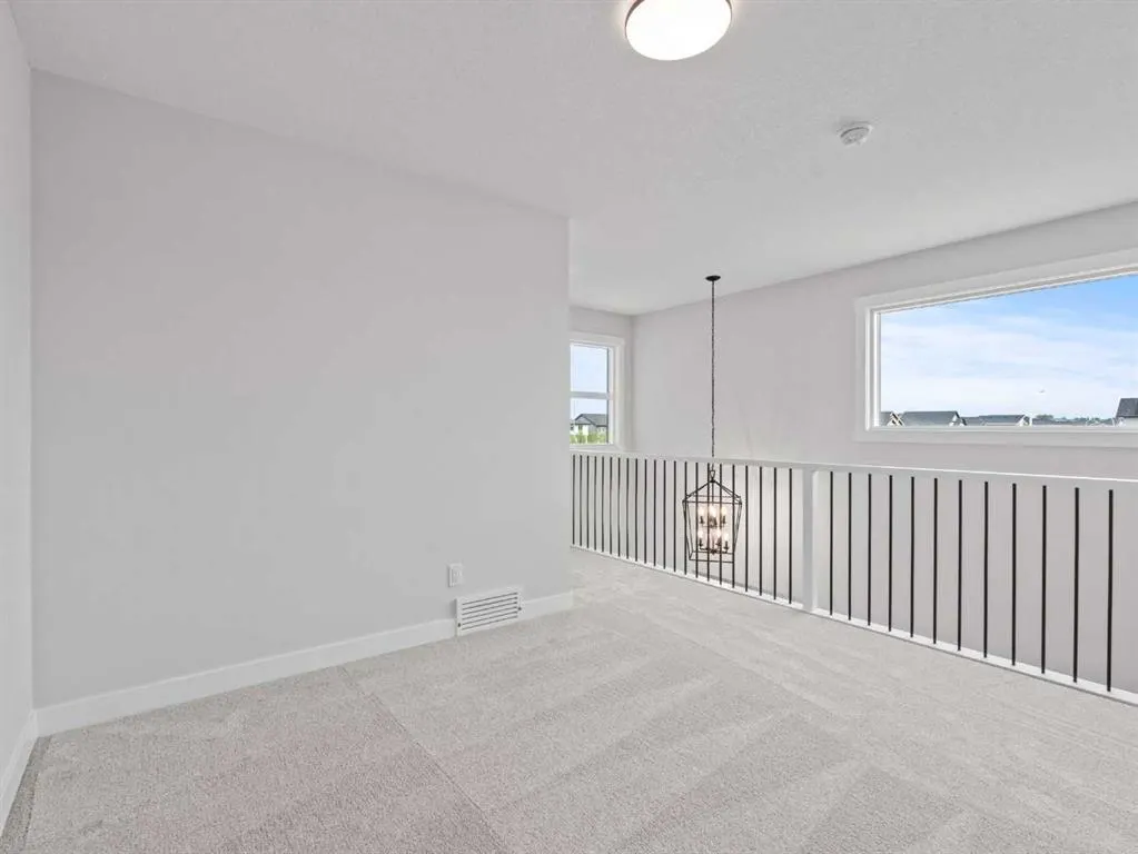 307 Kinniburgh Loop
