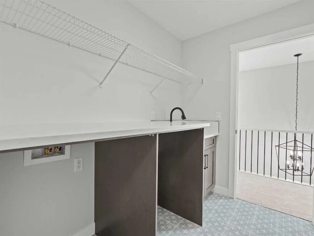 307 Kinniburgh Loop