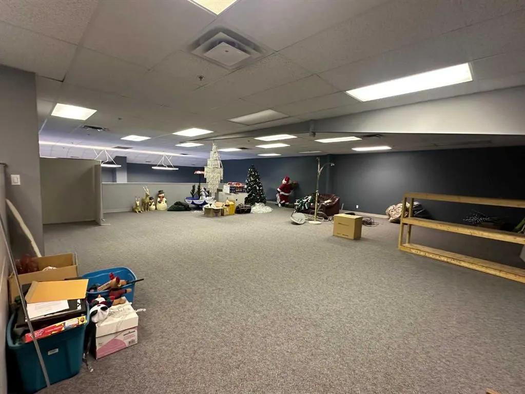 9899 112 Avenue, #102A