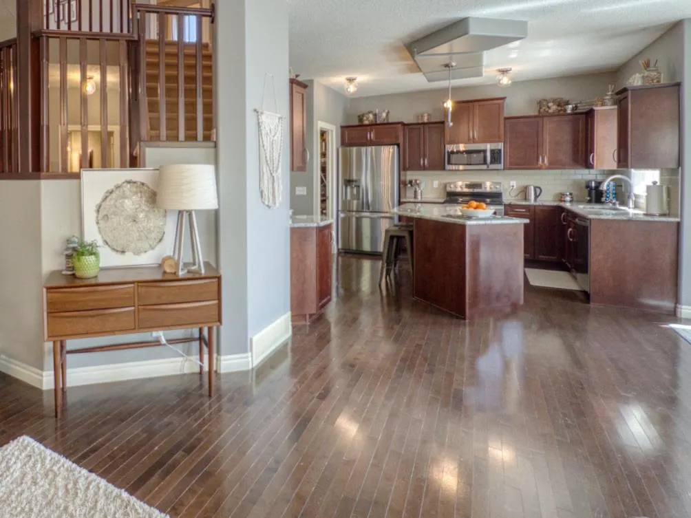 27 Tuscany Estates Drive NW