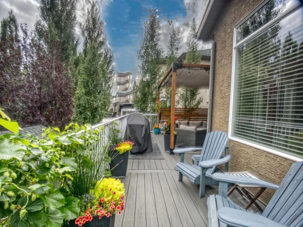 27 Tuscany Estates Drive NW