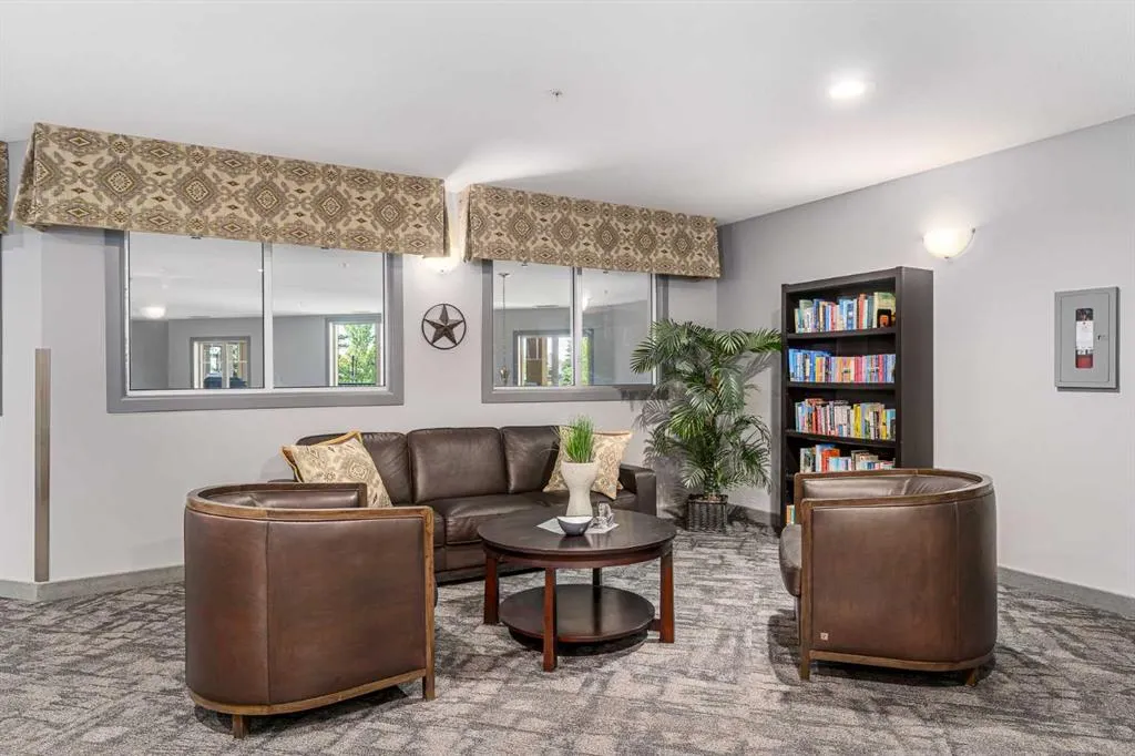 52 Cranfield Link SE, #316