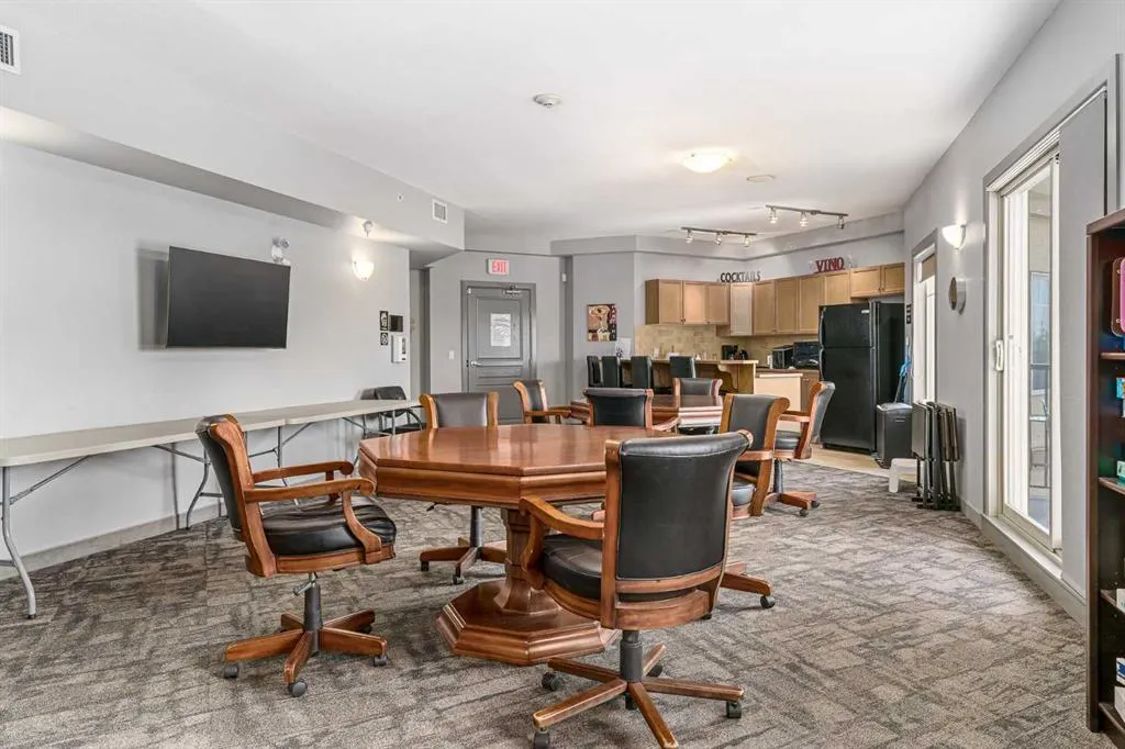 52 Cranfield Link SE, #316