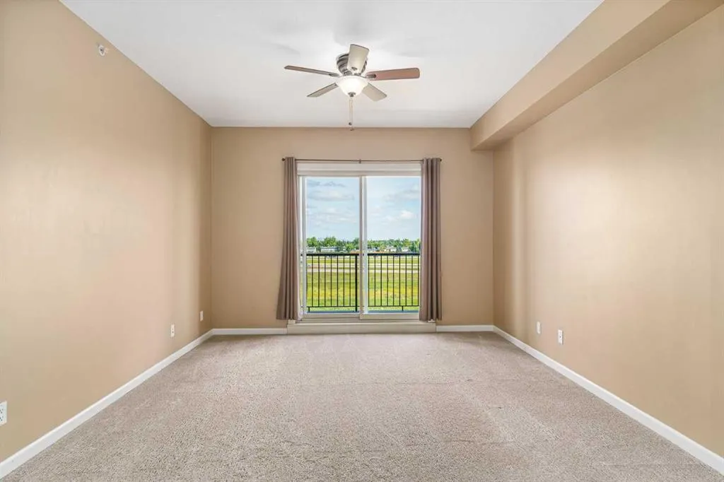 52 Cranfield Link SE, #316