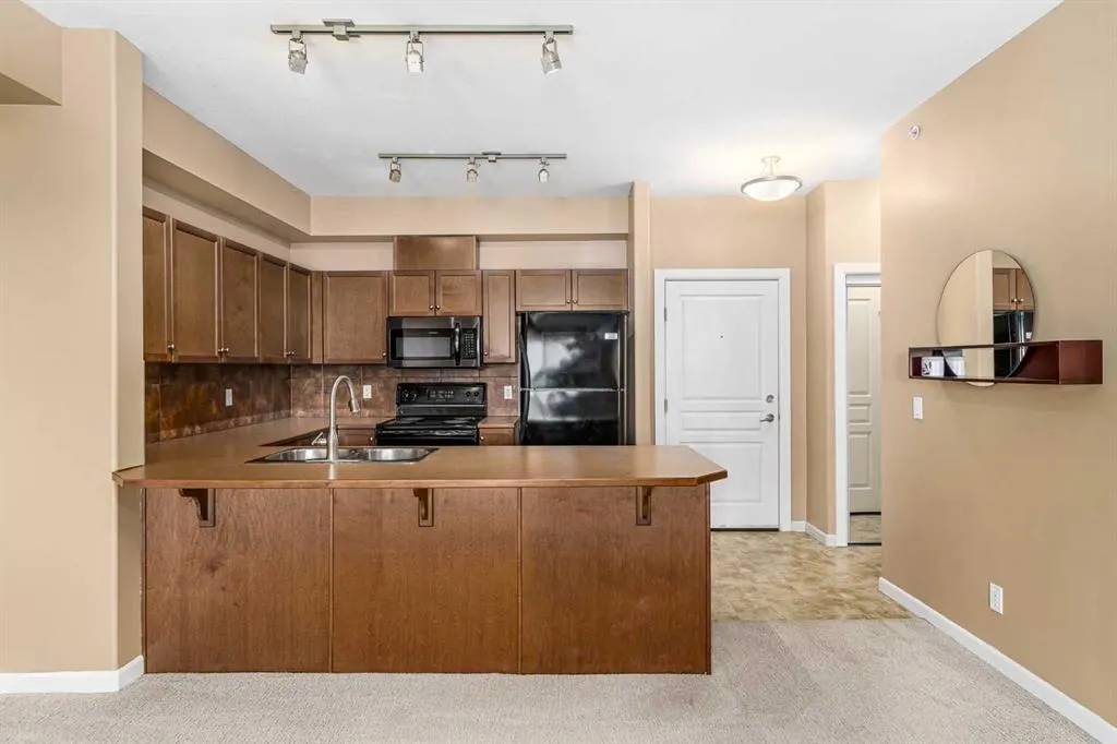 52 Cranfield Link SE, #316