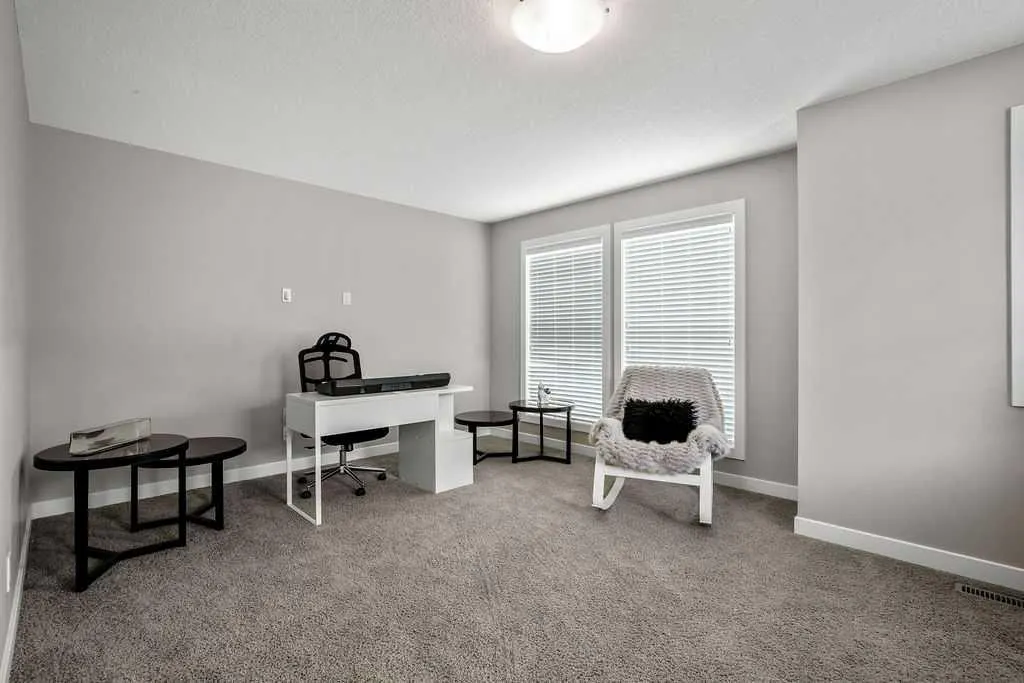 1208 Brightoncrest Green SE