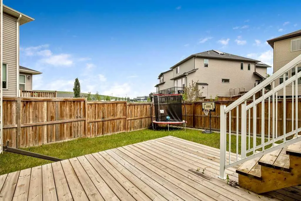 1208 Brightoncrest Green SE