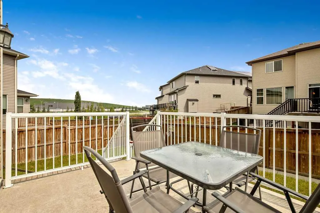 1208 Brightoncrest Green SE