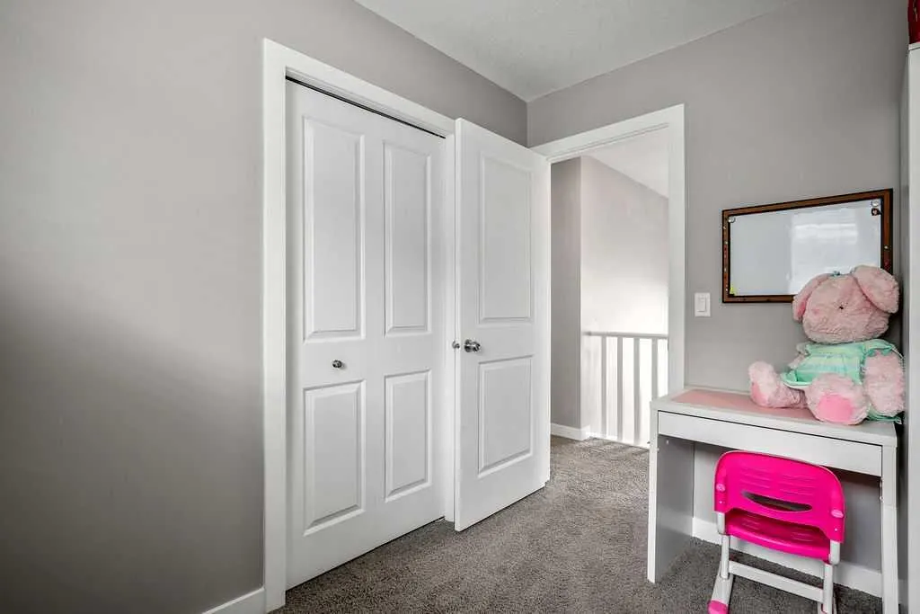 1208 Brightoncrest Green SE