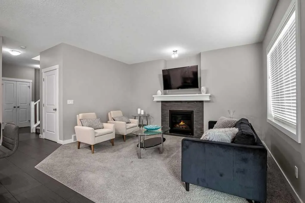 1208 Brightoncrest Green SE
