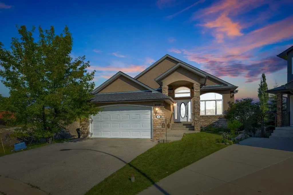 226 Royal Birch View NW