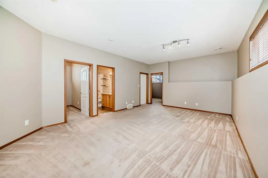 20 Jepsen Crescent
