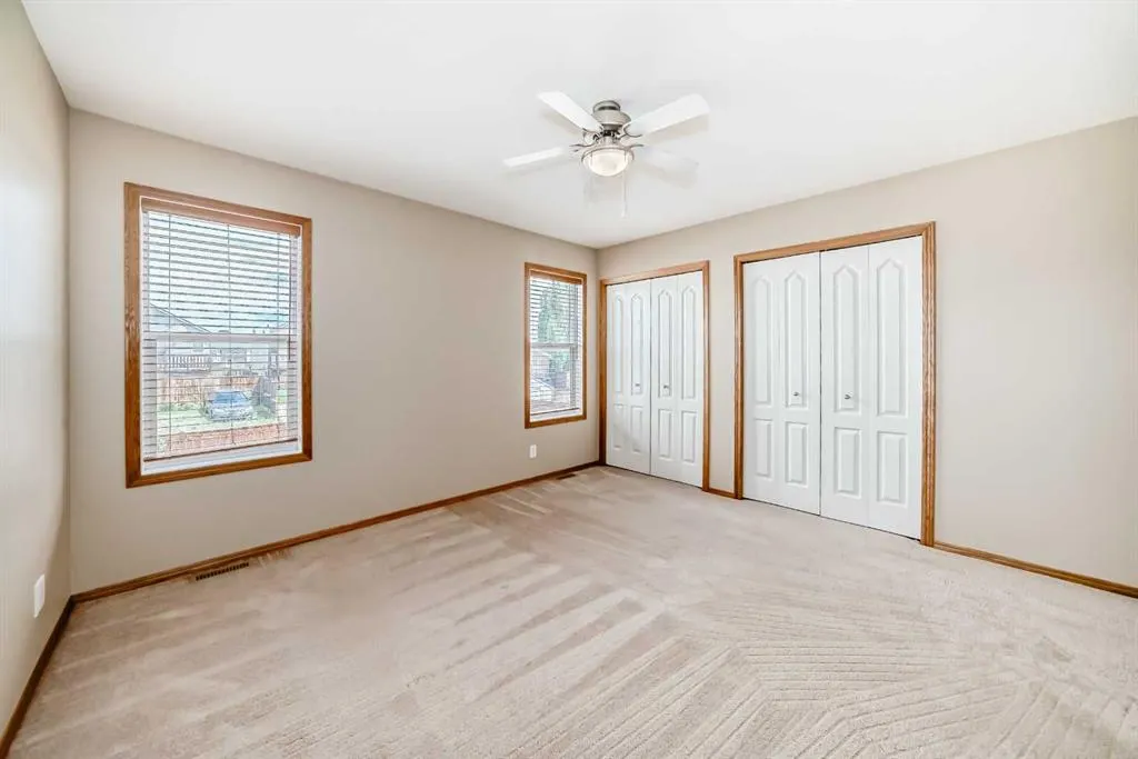 20 Jepsen Crescent