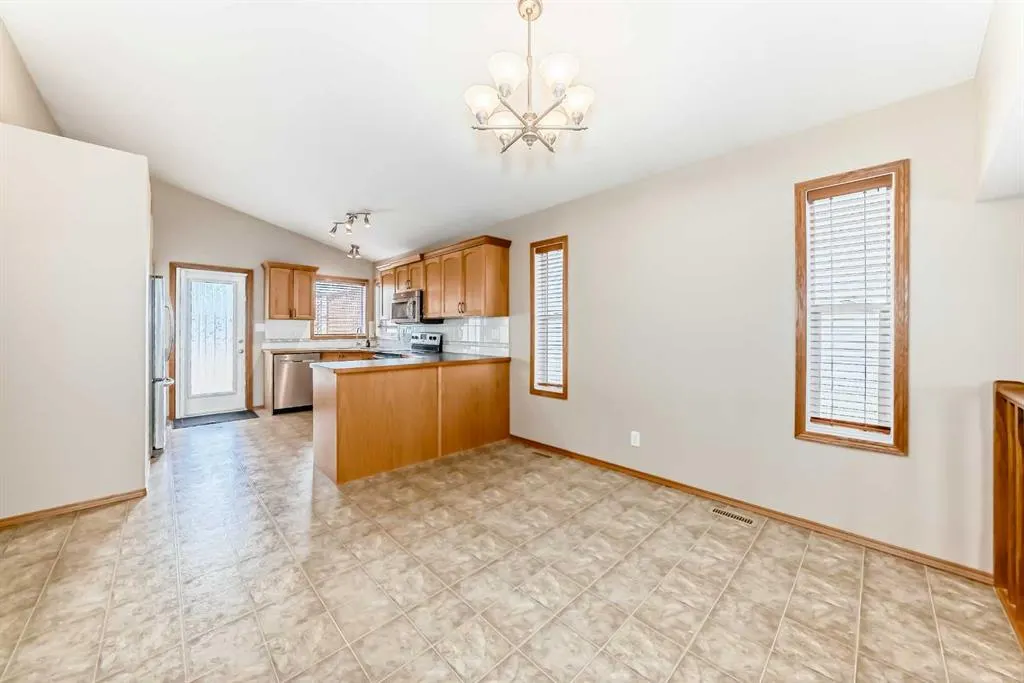 20 Jepsen Crescent