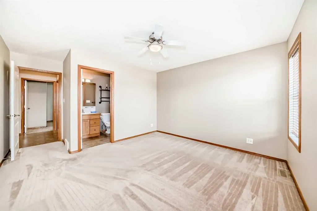 20 Jepsen Crescent