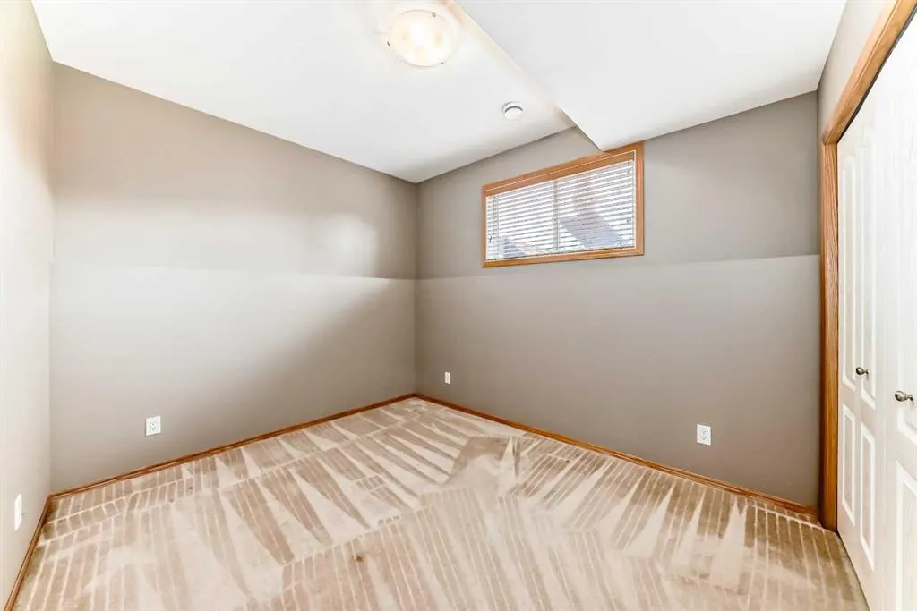20 Jepsen Crescent