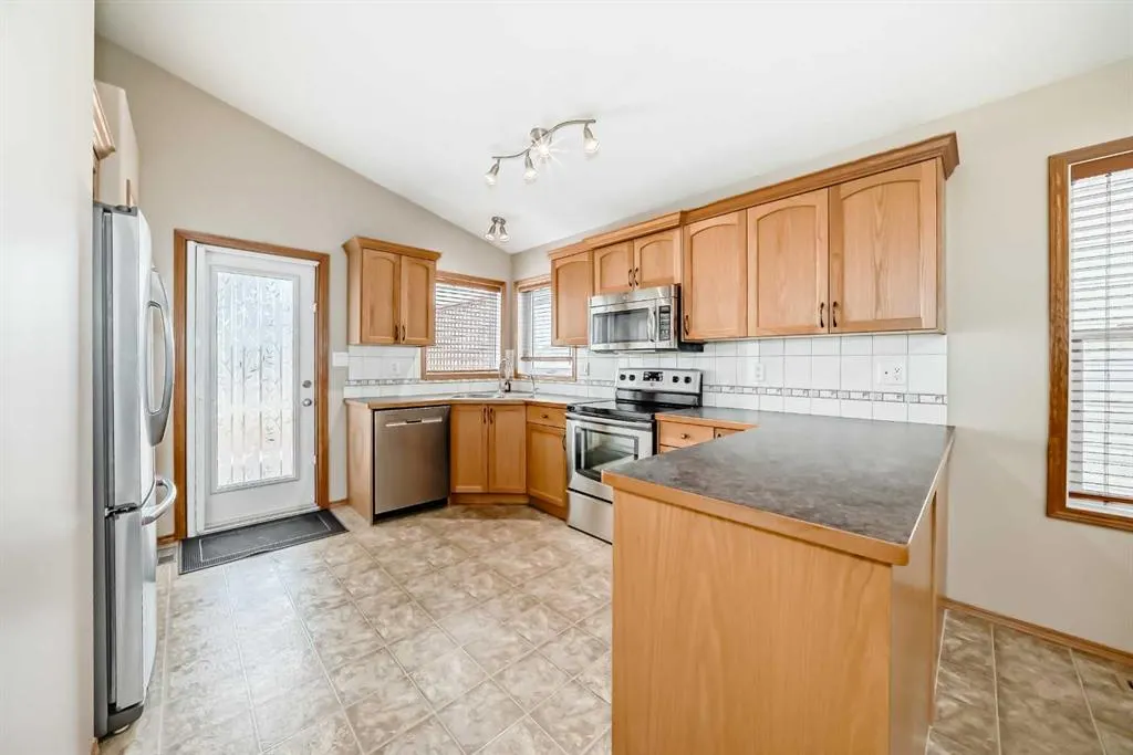 20 Jepsen Crescent