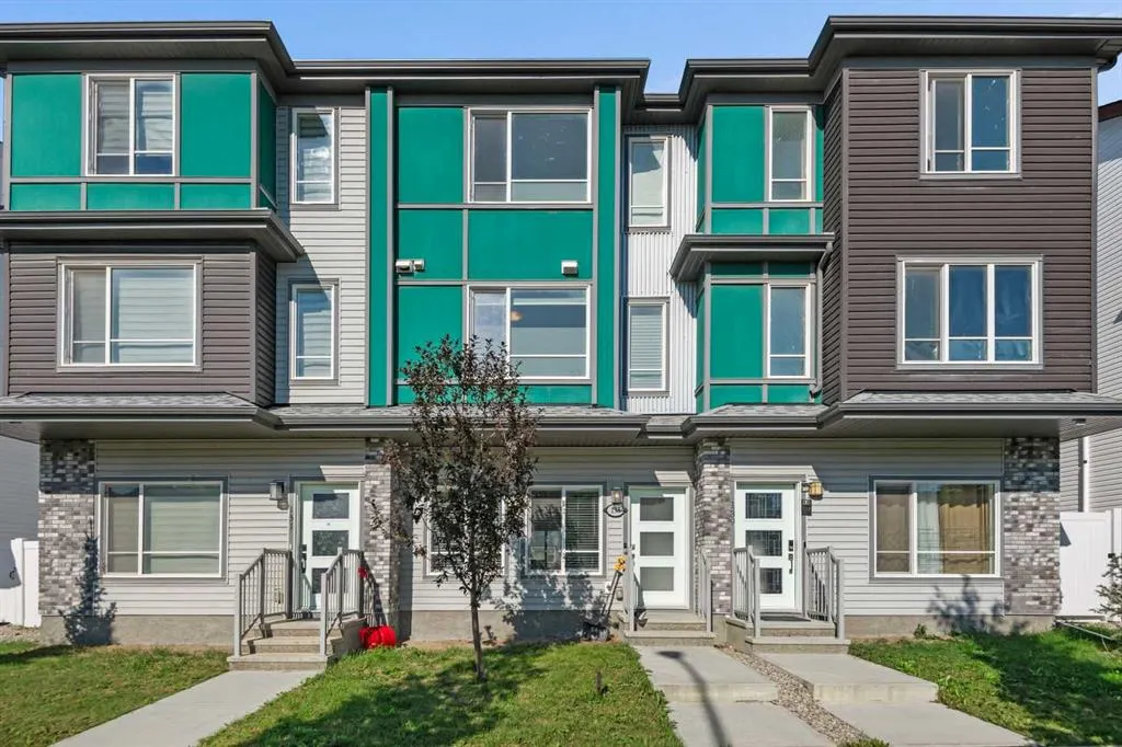 135 Lucas Boulevard NW