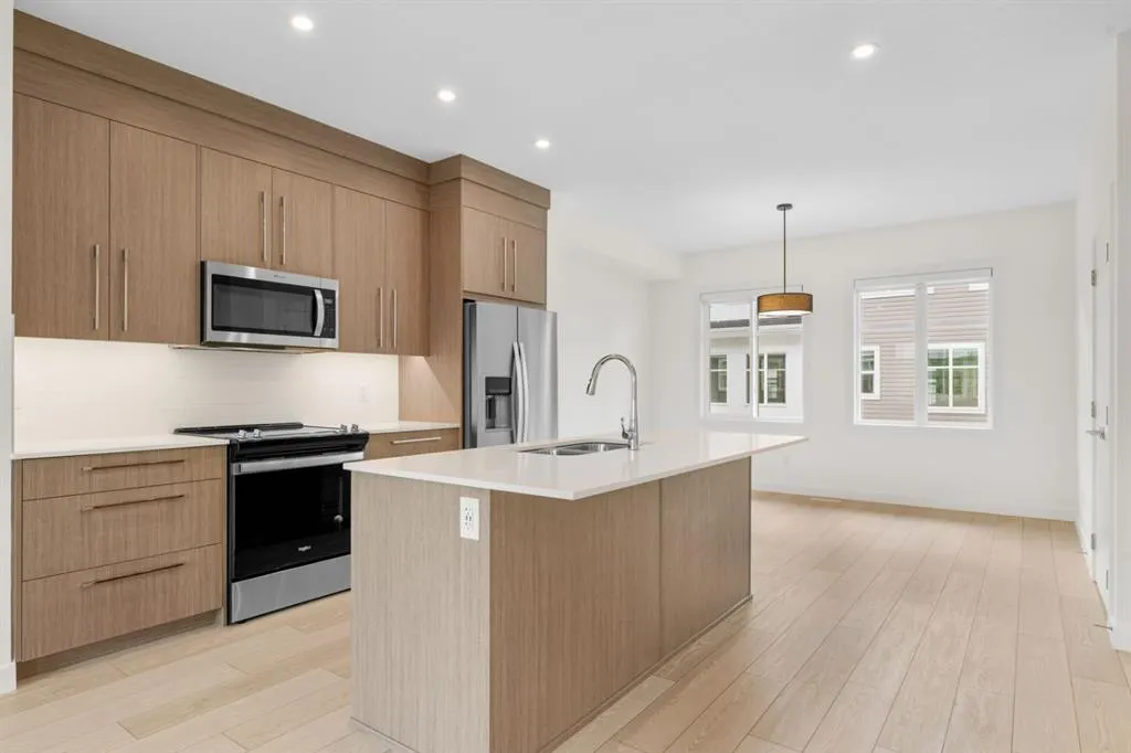135 Belmont Passage SW, #305