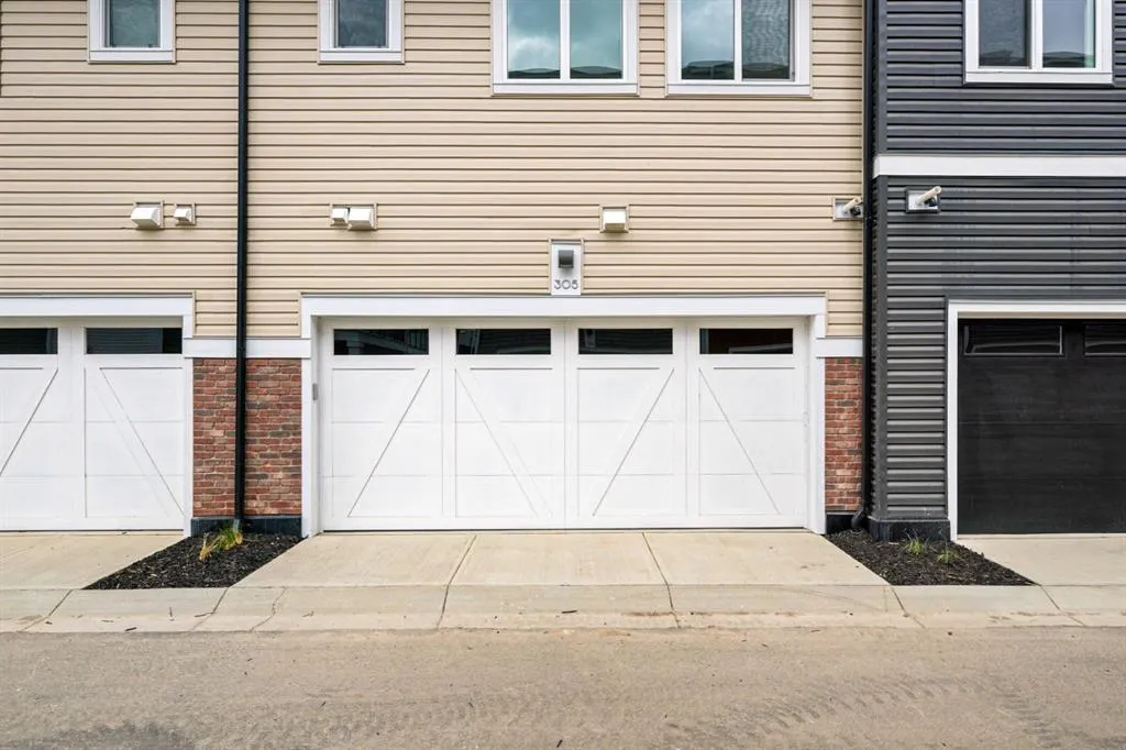 135 Belmont Passage SW, #305