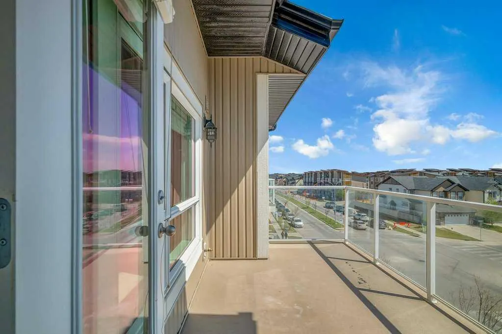 240 SKYVIEW RANCH Road NE, #4405
