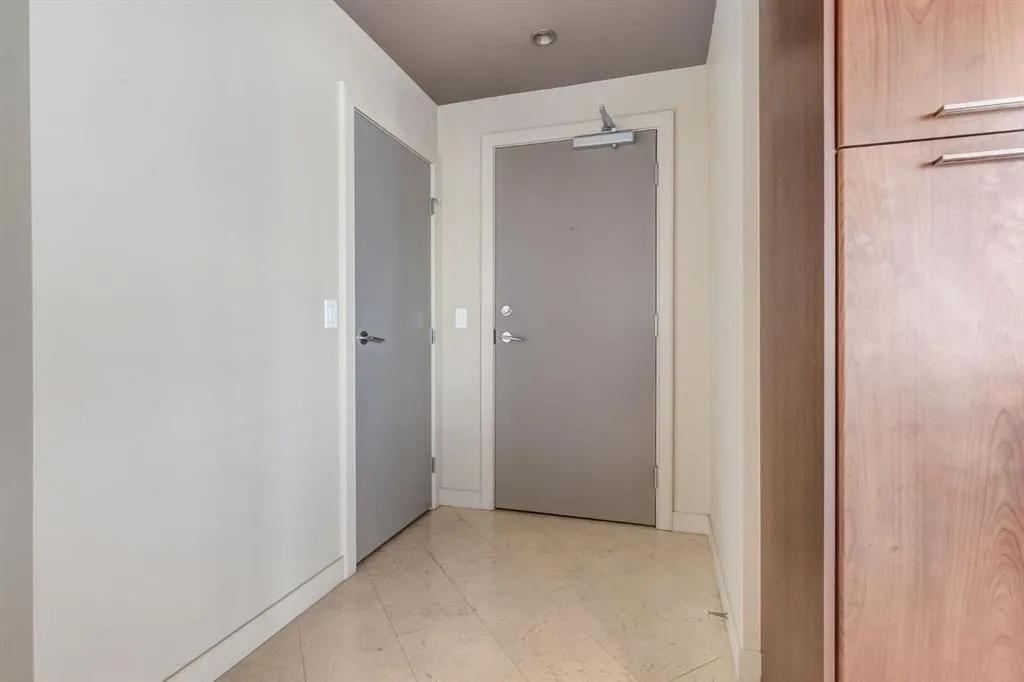 220 12 Avenue SE, #1801