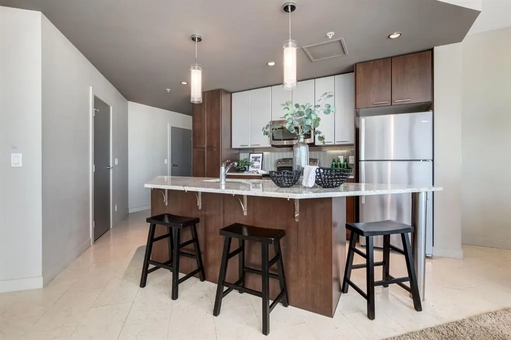220 12 Avenue SE, #1801