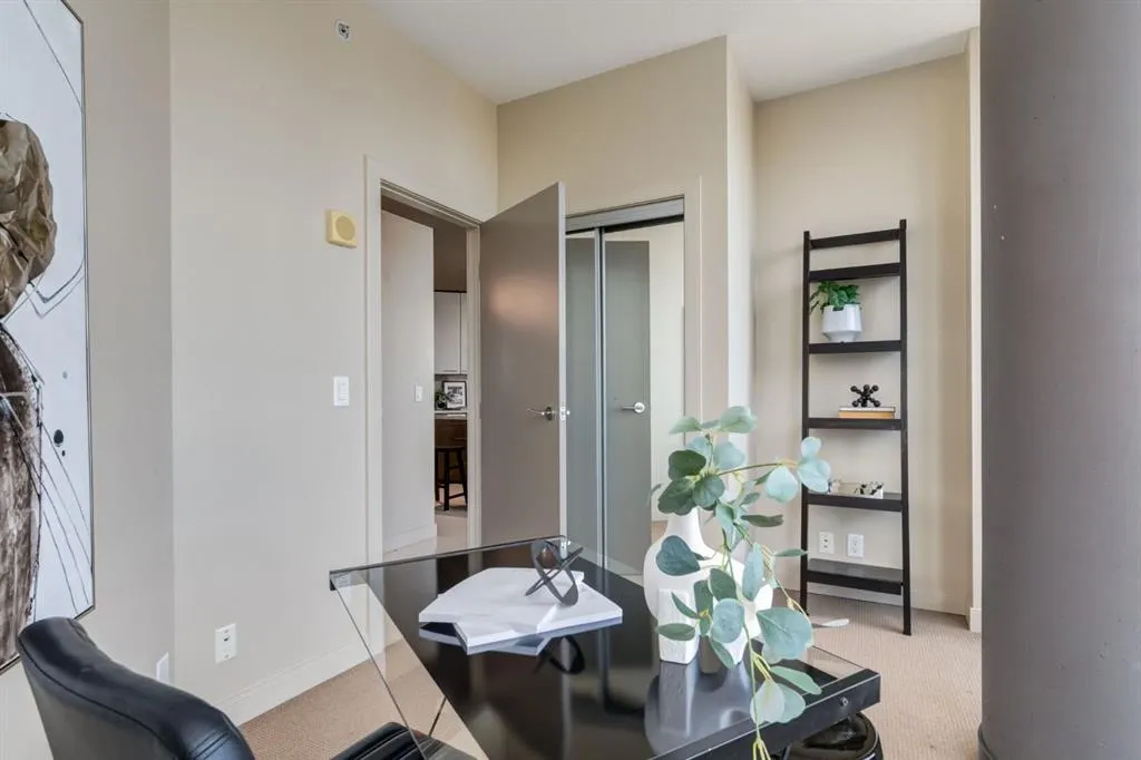 220 12 Avenue SE, #1801