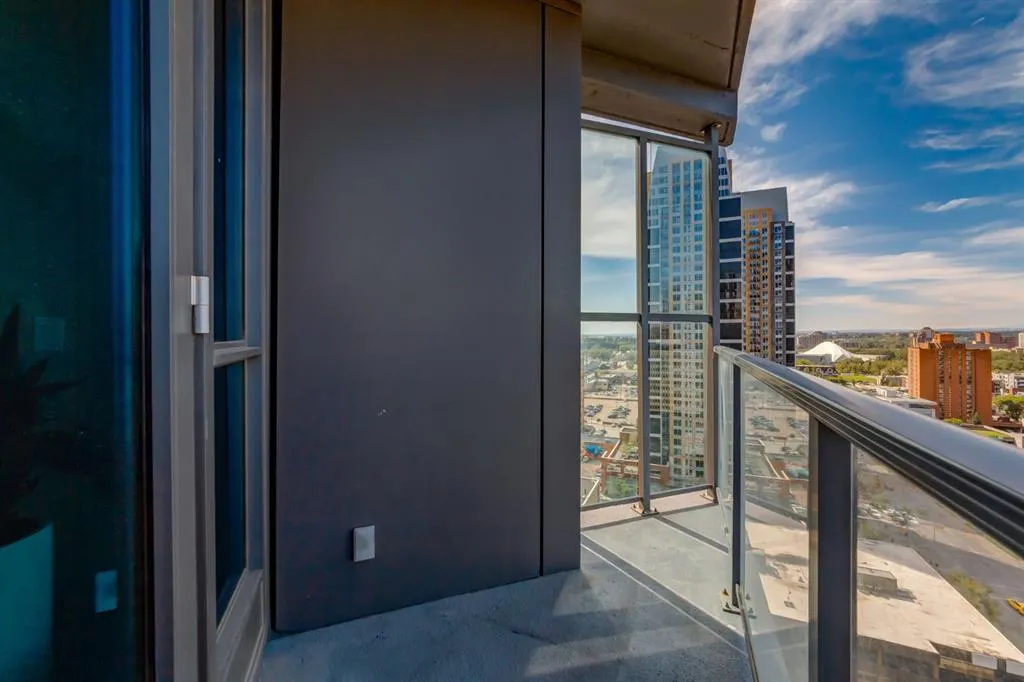 220 12 Avenue SE, #1801