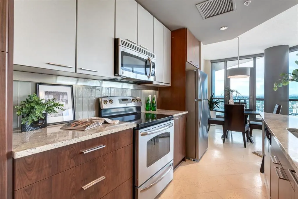 220 12 Avenue SE, #1801