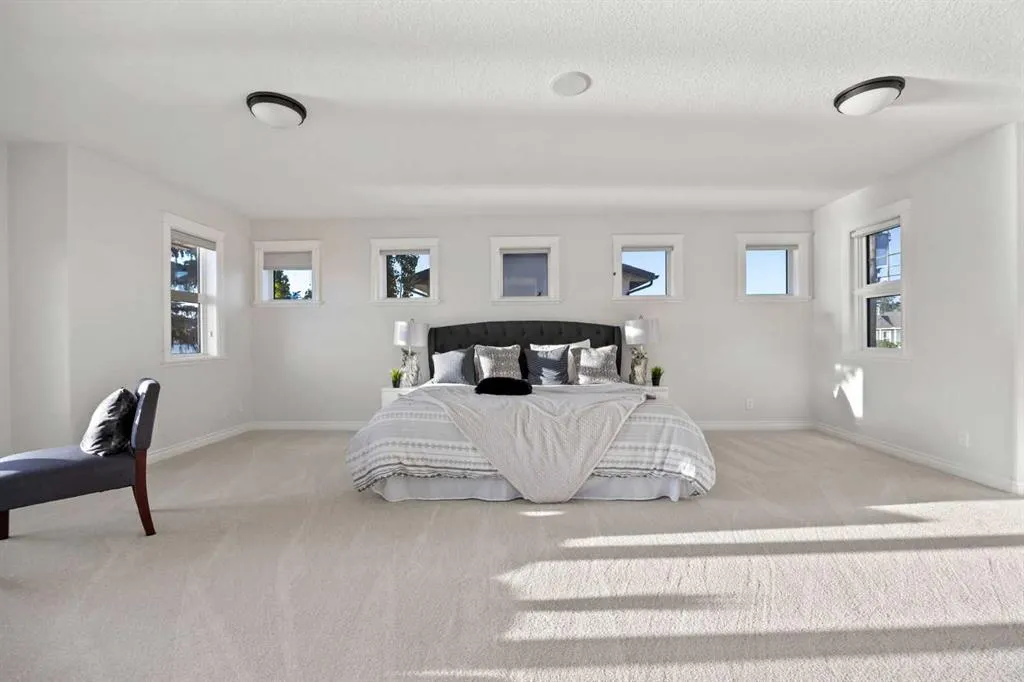 869 East Chestermere Drive