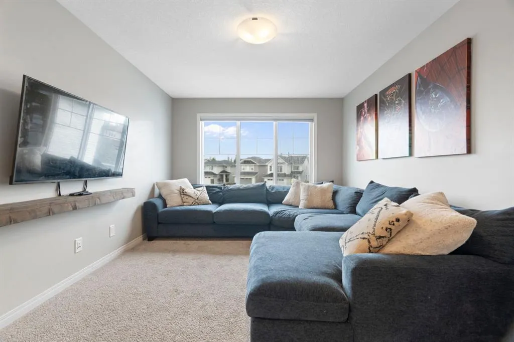311 Monterey Place SE