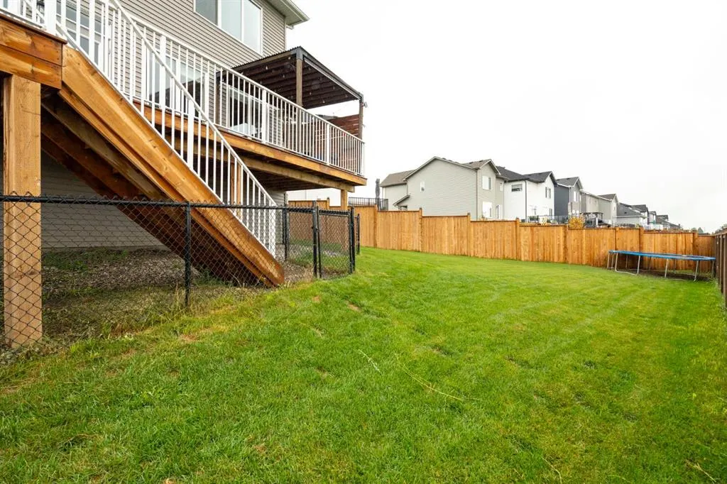 311 Monterey Place SE