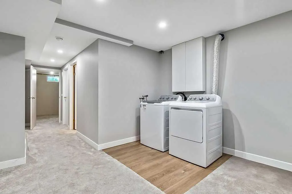 127 Thorson Crescent
