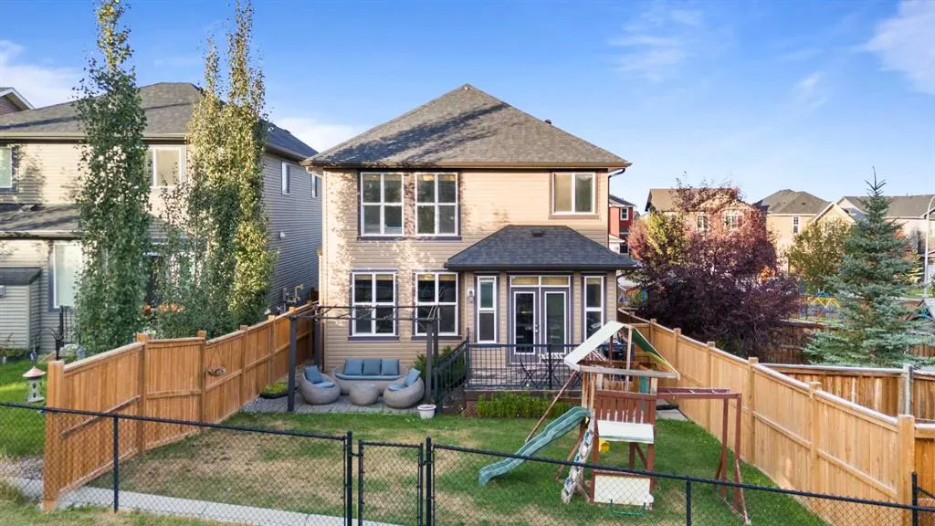 283 Nolan Hill Boulevard NW