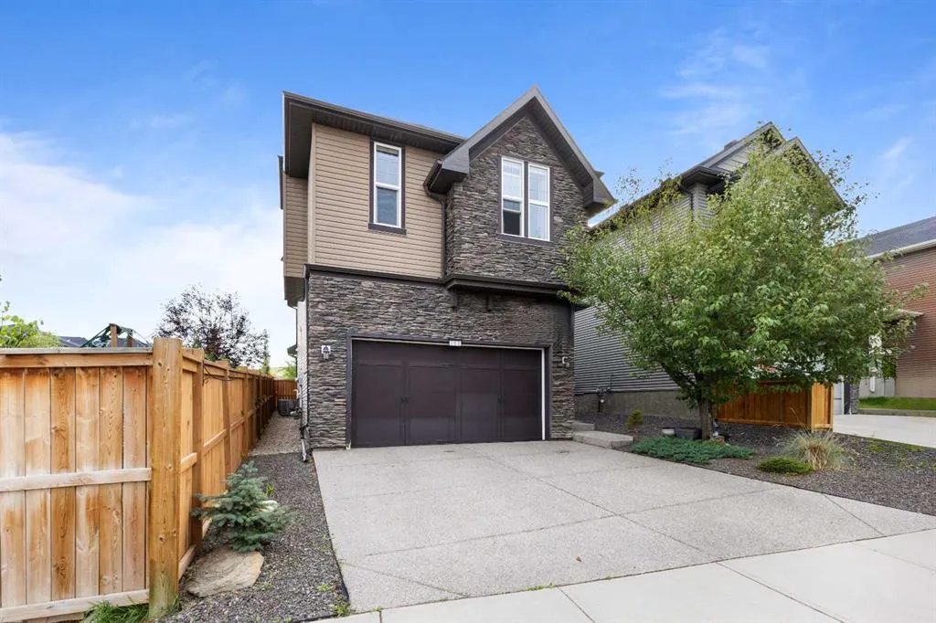 283 Nolan Hill Boulevard NW