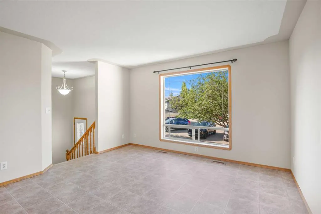 83 Doherty Close
