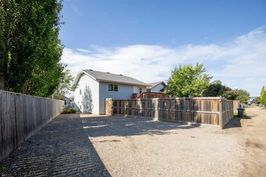 83 Doherty Close