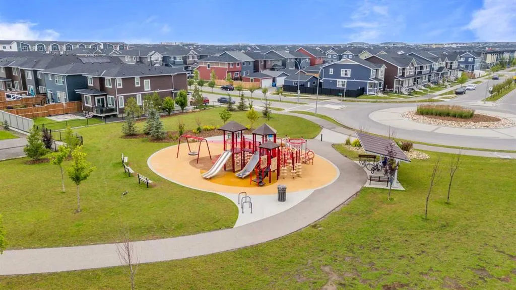 628 Red Sky Villas NE