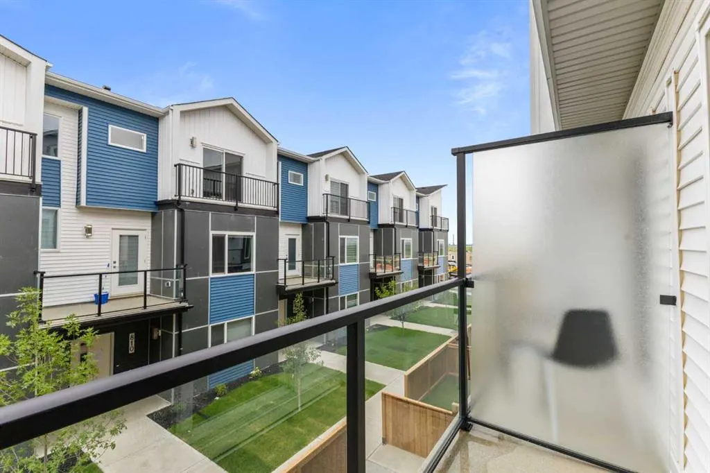 628 Red Sky Villas NE