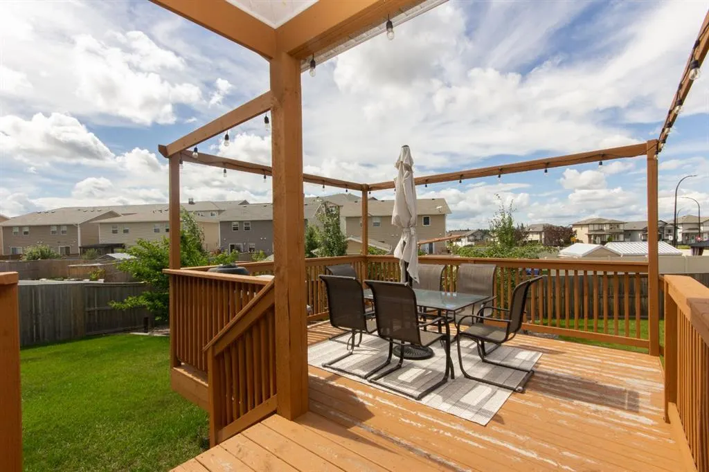 42 Travis Close