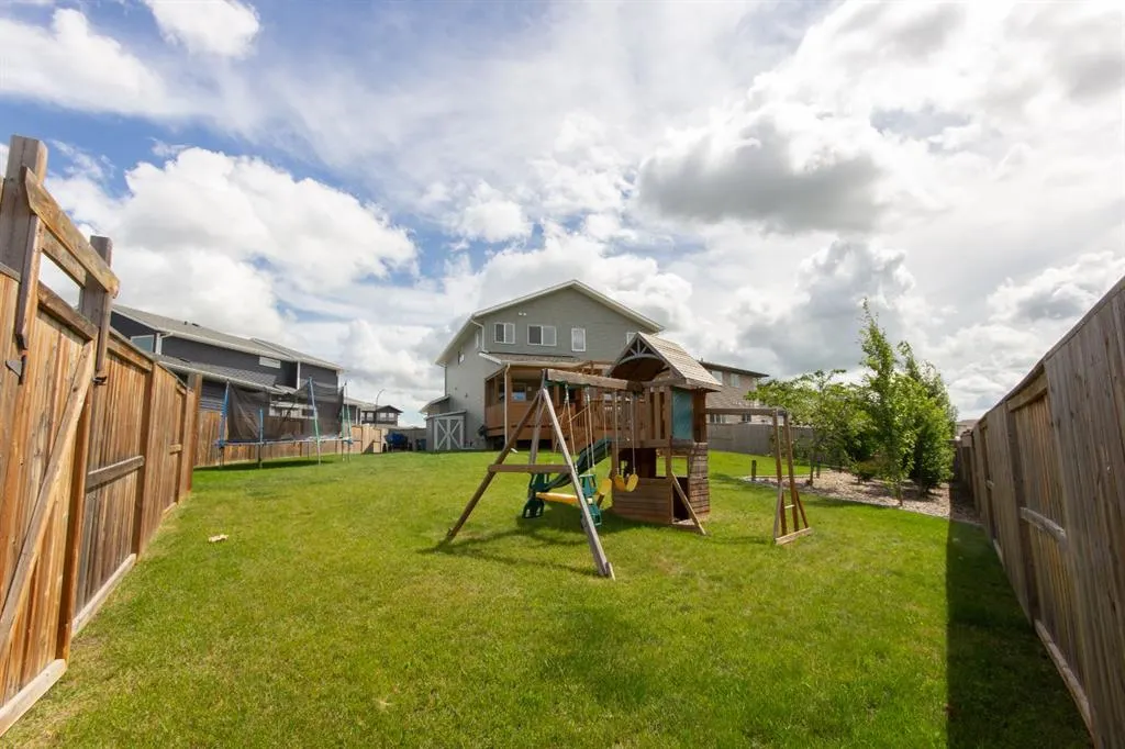 42 Travis Close